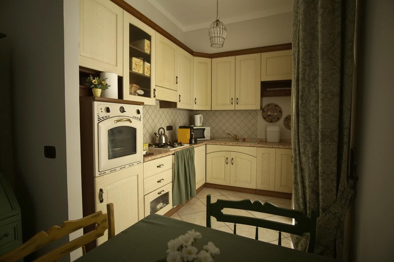 La Piccola Reggia Bed & Breakfast กาแซร์ตา ภายนอก รูปภาพ